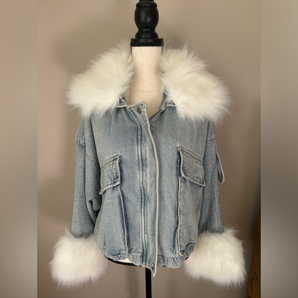Sorelle UK Jean jacket with detachable white fur